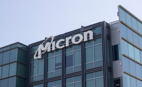 Why Micron is the hottest AI stock right now