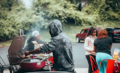 6 Ways to Make a Family Cookout Welcoming for Kids