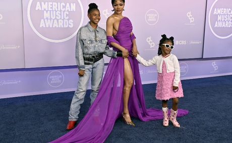 From The Curled Pixie To The Sheer Couture Dress, Teyana Taylor Delivered Pure Red Carpet Elegance At The 2026 AMAs