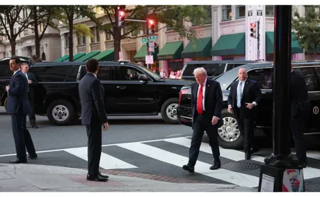 ‘Put Him In A Rest Home!’: Trump Sparks Outrage After Shocking Video Exposes How He Treats His Staff — And a Wet, Wide-Open Umbrella is Involved