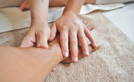 Certified Lymphatic Therapist NYC: Essential Considerations for Choosing the Right Professional