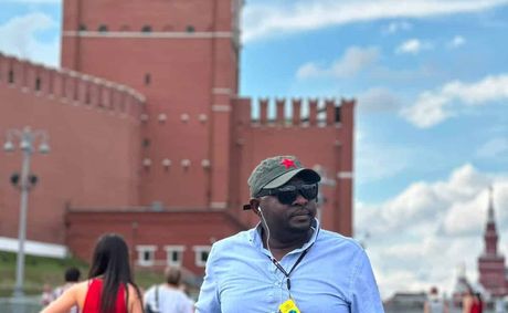 Moscow Beyond the Headlines: Discovering the Soul of Russia