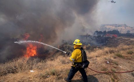 3 urgent updates on Fullerton blaze near airport