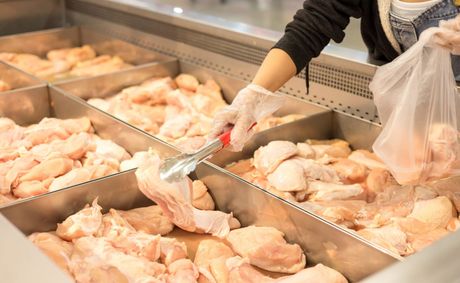 USDA warns of a deadly chicken risk spreading to 9 states