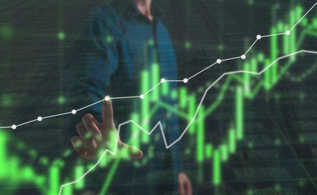 On Holding stock sinks 19% after a record quarter here is why