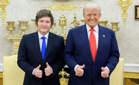 ‘Who Dresses Him?’: Trump Ally’s Sloppy Appearance Has Eagle-Eyed Viewers Zooming In