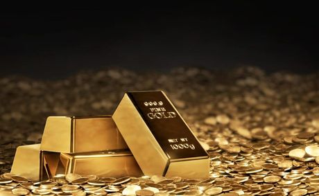Gold slips below $4,000 — why is it still falling?
