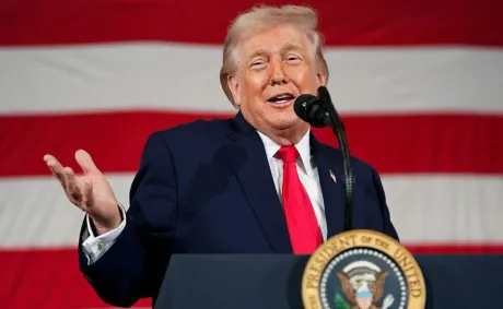 ‘Moron’: Trump Erupts at Democrats as His $14 Million Vanity Project Unravels While He Refuses to Accept His Responsibility for the Chaos