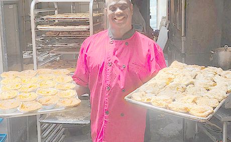 ‘Kobbler King’ builds dessert empire in South Los Angeles